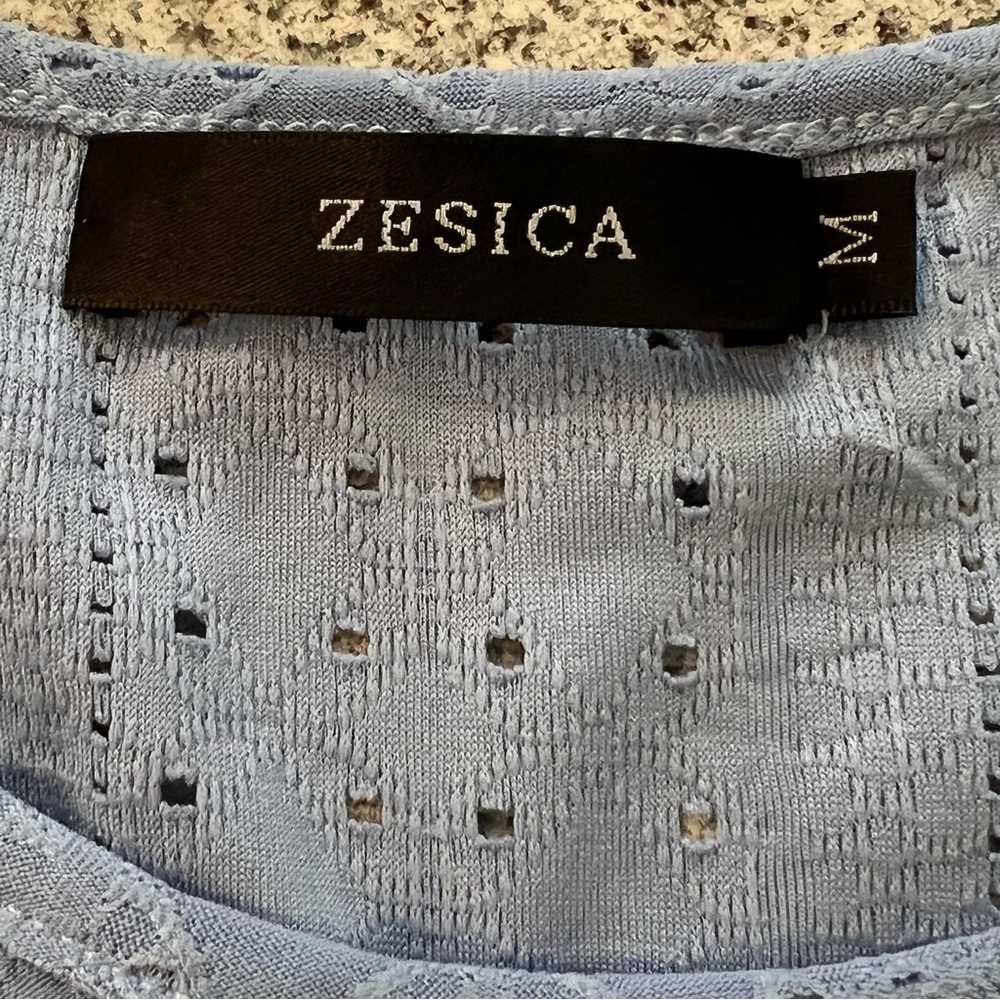 Zesica Light Blue Eyelet Long-Sleeve Blouse- M - Picture 10 of 12